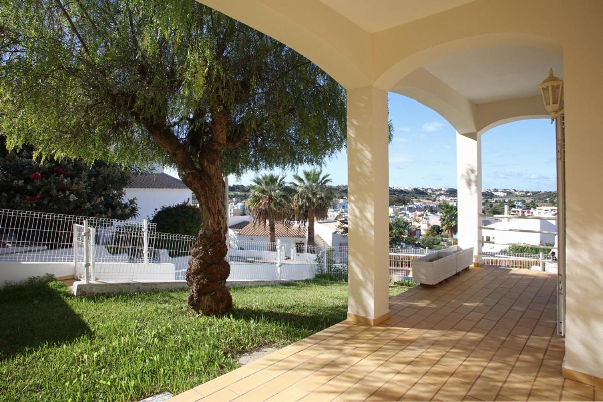 Villa Kevin By Atlantic Places Albufeira Exterior photo